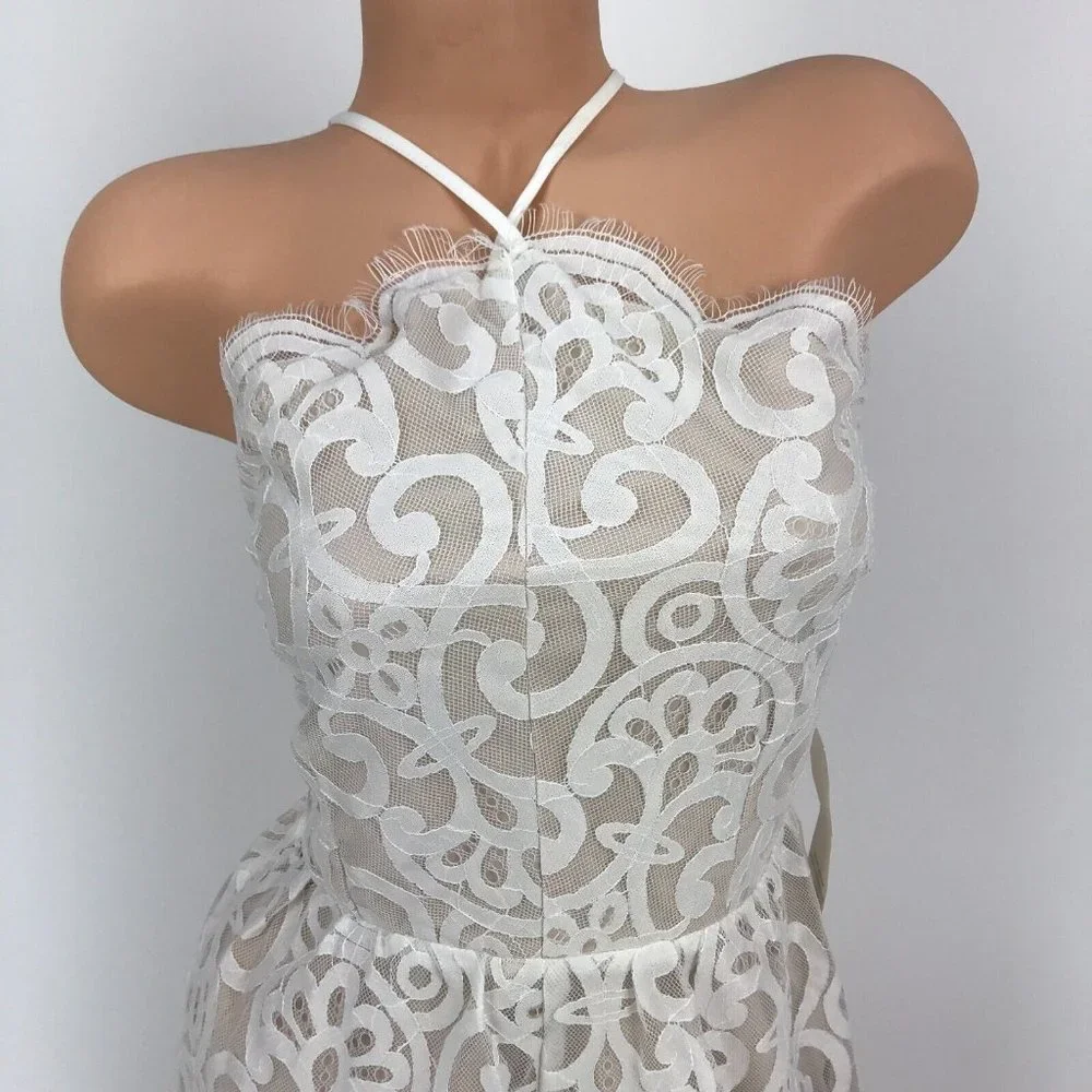 NWT TOBI White Embroidered Lace Romper Criss Cross Lace Up Shorts One Piece SZ M - Picture 2 of 9